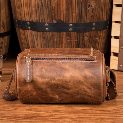 Elara | Effortlessly Chic — Brown Leather Barrel Shoulder Bag