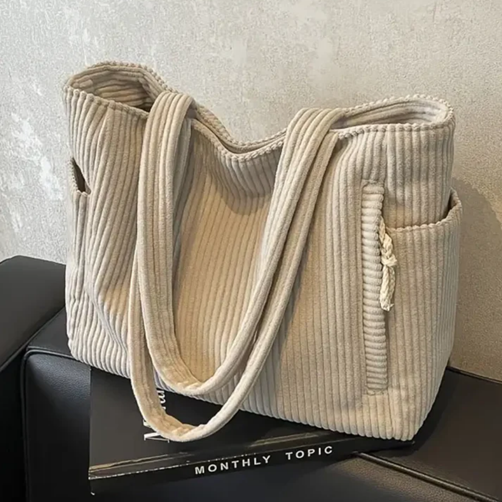 Sienna | Spacious and eye-catching — Leather Tote with Cord Detail