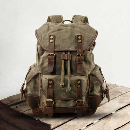 John | Robust canvas backpack made of Genuine Leather