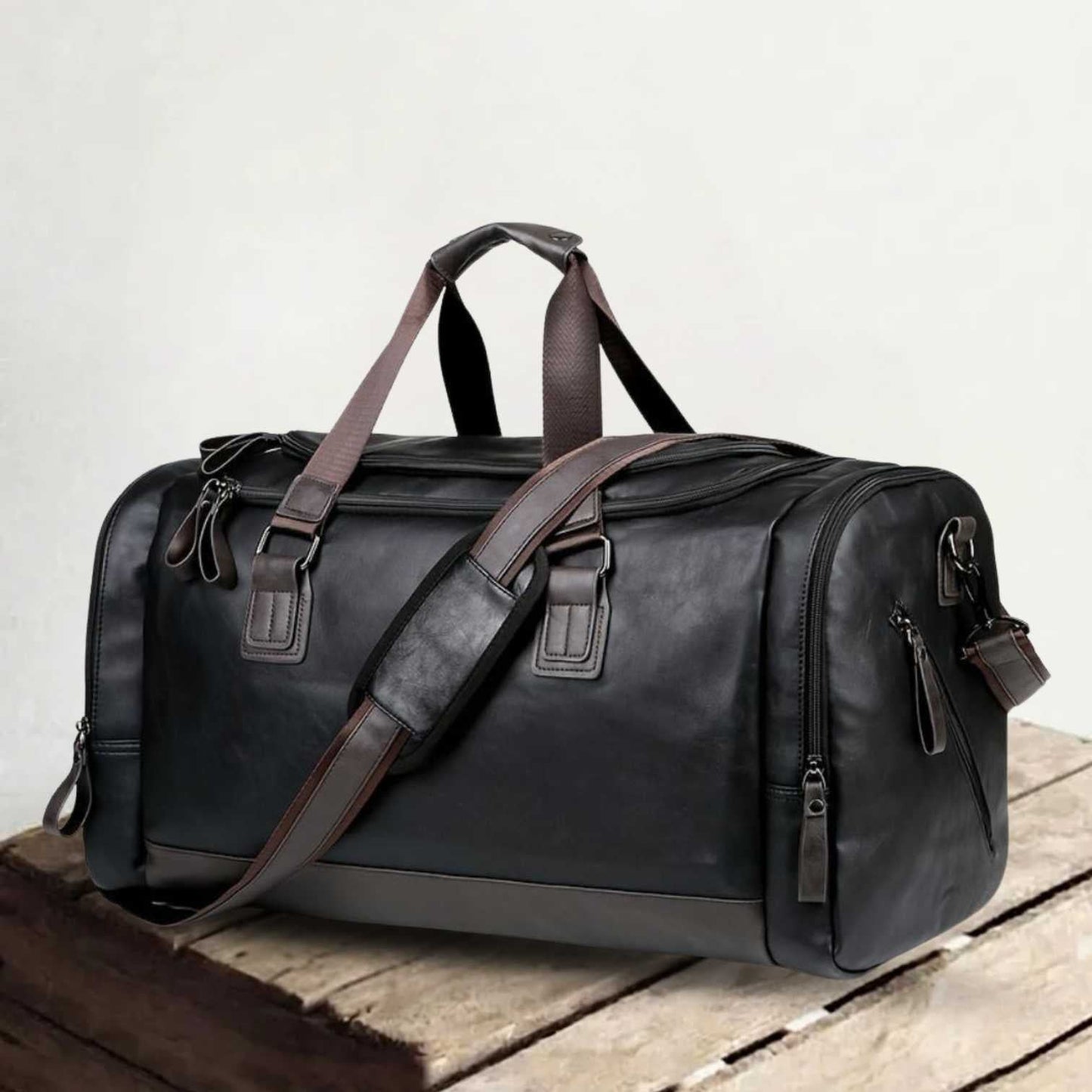 Everett | Large duffle bag for travel made of Genuine Leather