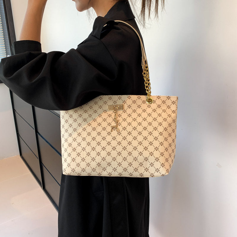 Mila | From work to weekend — Spacious Leather Tote