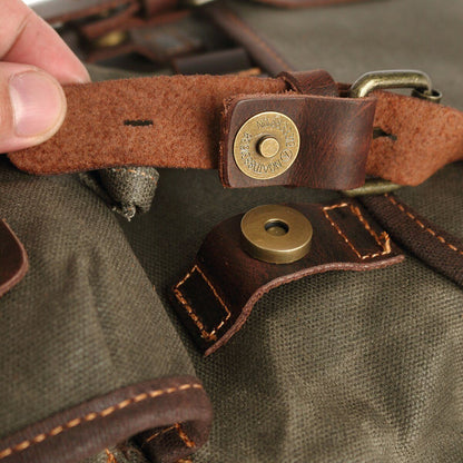 John | Robust canvas backpack made of Genuine Leather