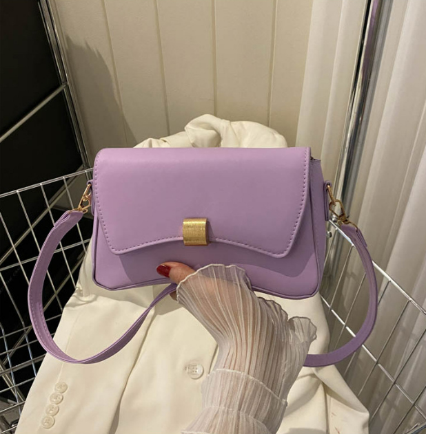 Clara | Vintage Leather Clutch for Everyday Use