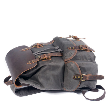 James | Backpack for everyday use made of Genuine Leather
